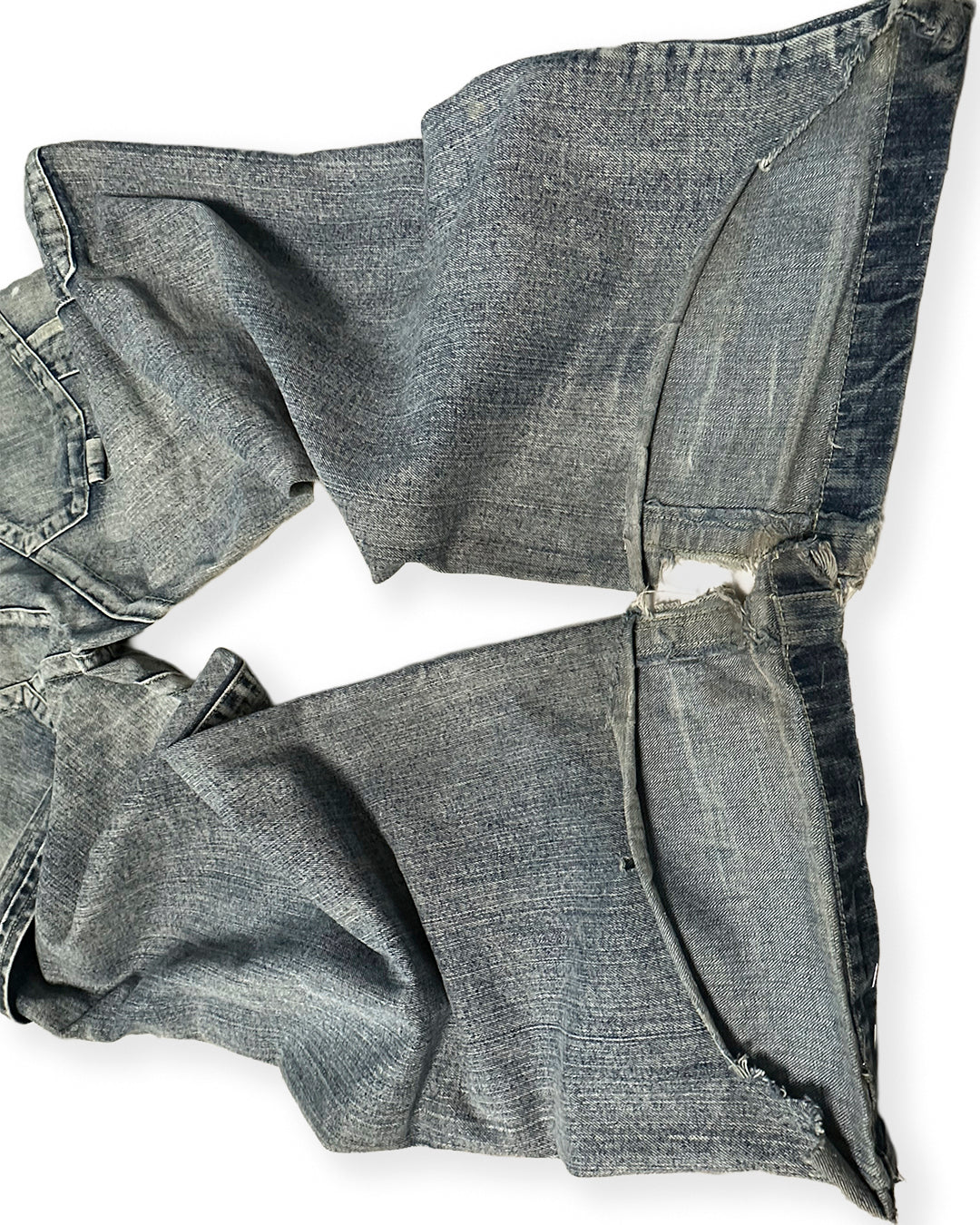 WANGLI DISTRESSED DENIM